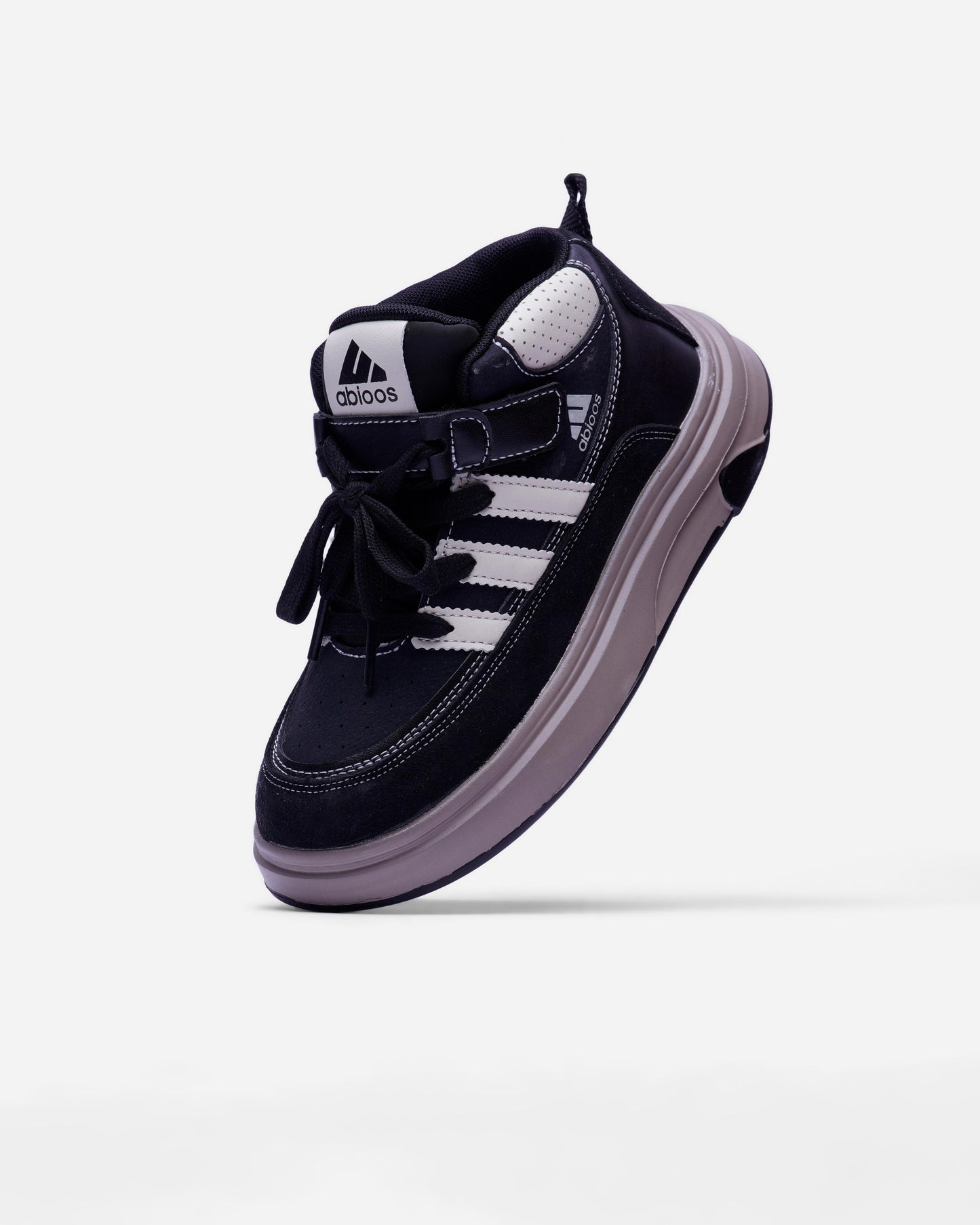 Kids Chunky Sneakers (W31)